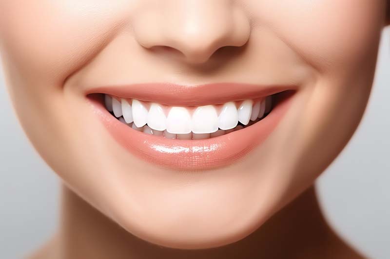 عکس باکیفیت خنده زنانه