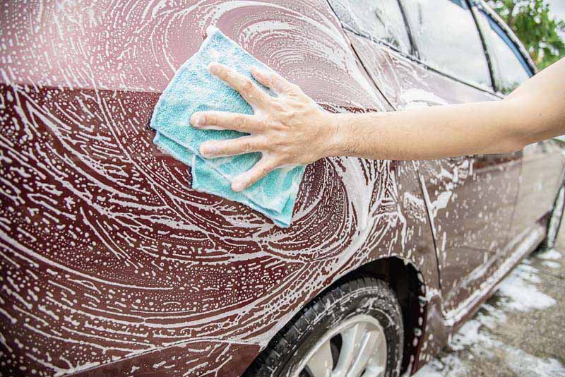 عکس لارج فرمت از کارواش خورو قرمز