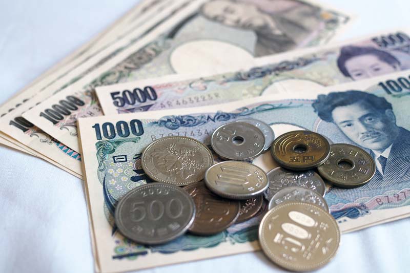 دانلود عکس با کیفیت سکه و اسکناس های ژاپن