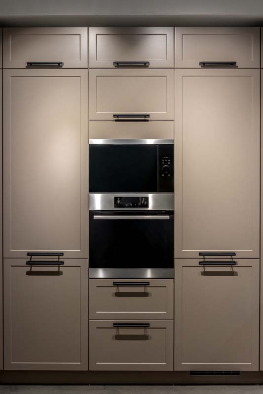 دانلود عکس با کیفیت کابینت با اجاق فر