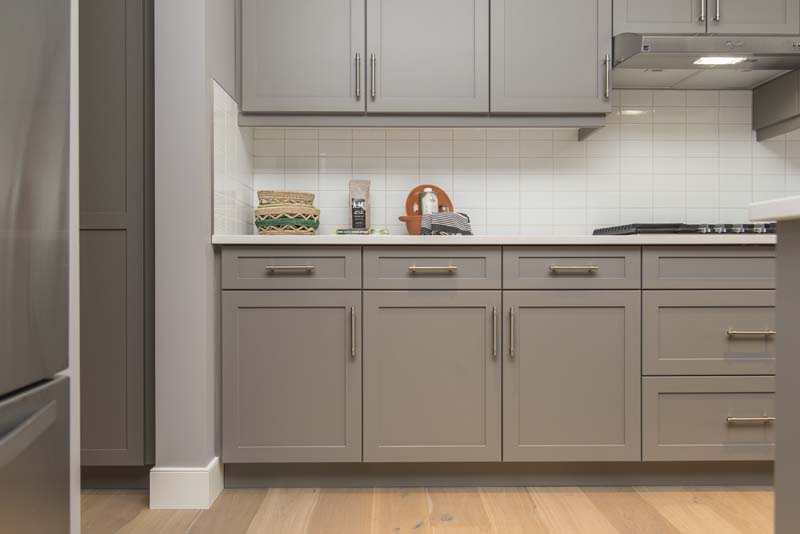 دانلود عکس با کیفیت کابینت دستگیره دار