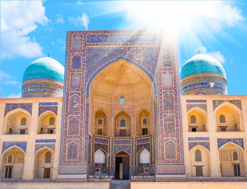 دانلود تصویر باکیفیت مدرسه میر عرب بخارا