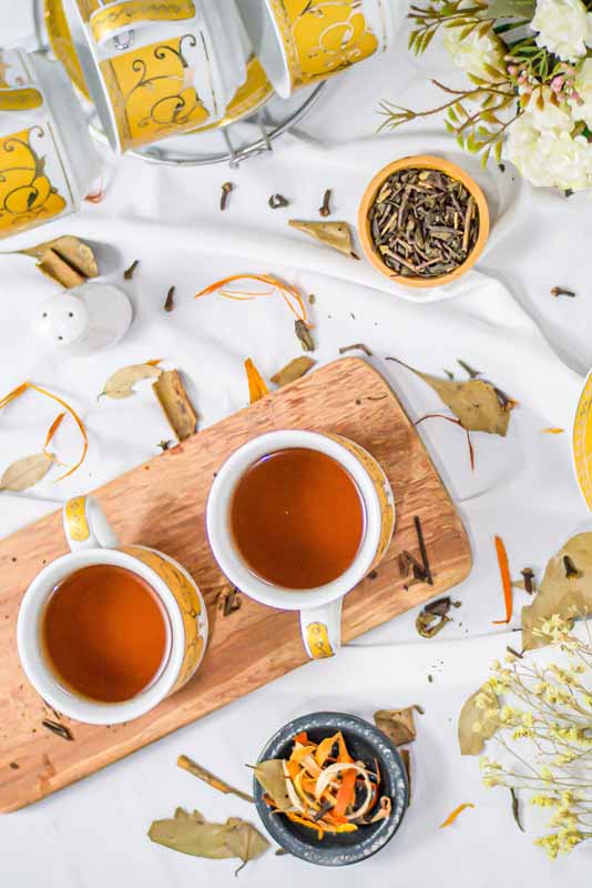 دانلود عکس دو فنجان چای گیاهی