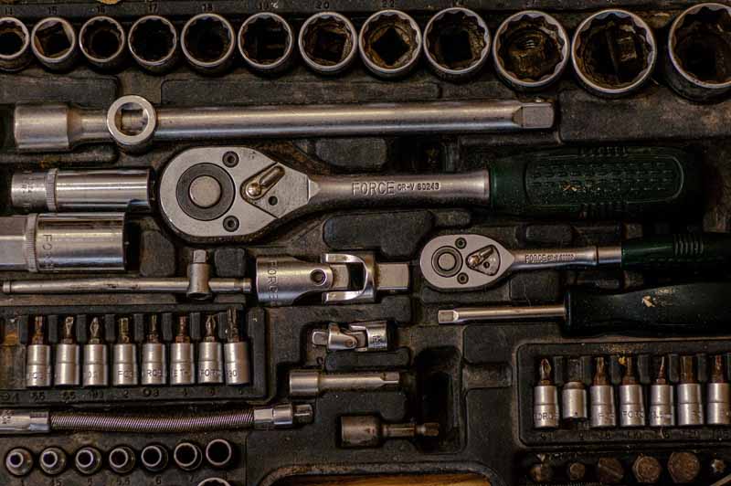 عکس گرافیکی ابزار آلات تعمیر ماشین
