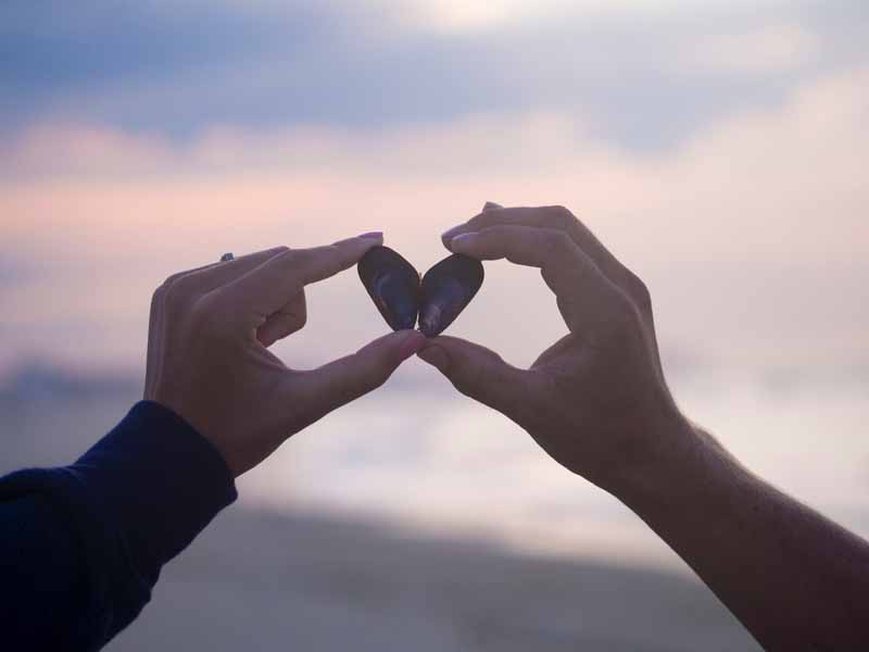 دانلود عکس سنگ با طرح قلب