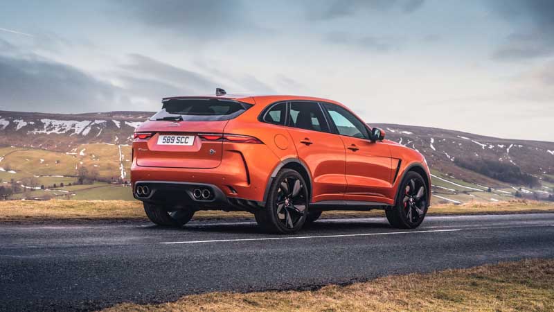 عکس ماشین جگوار F-Pace نارنجی از پشت