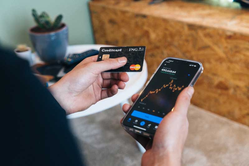 دانلود عکس وضعیت نمودار و کارت اعتباری