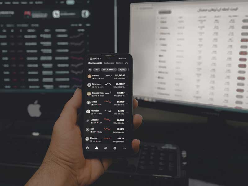 دانلود عکس بررسی نمودارها در موبایل