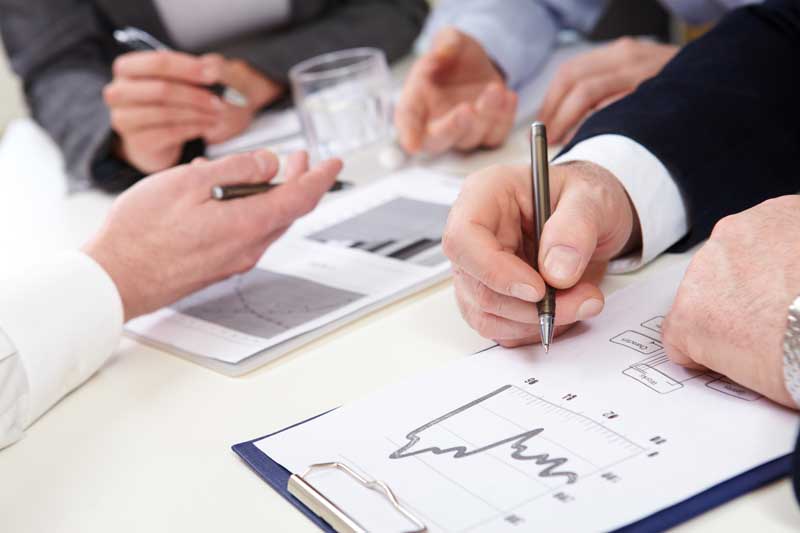 دانلود تصویر با کیفیت تجزیه و تحلیل آمار ها و نمودار های تجارت
