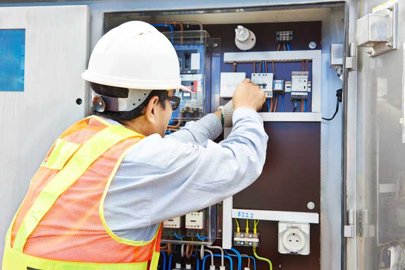 دانلود عکس لارج فرمت مهندس برق