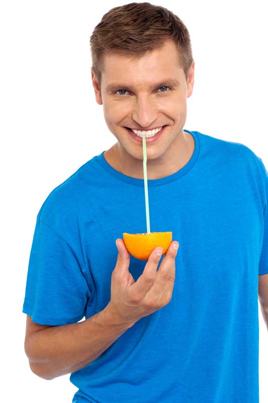 عکس از آب پرتقال با نی