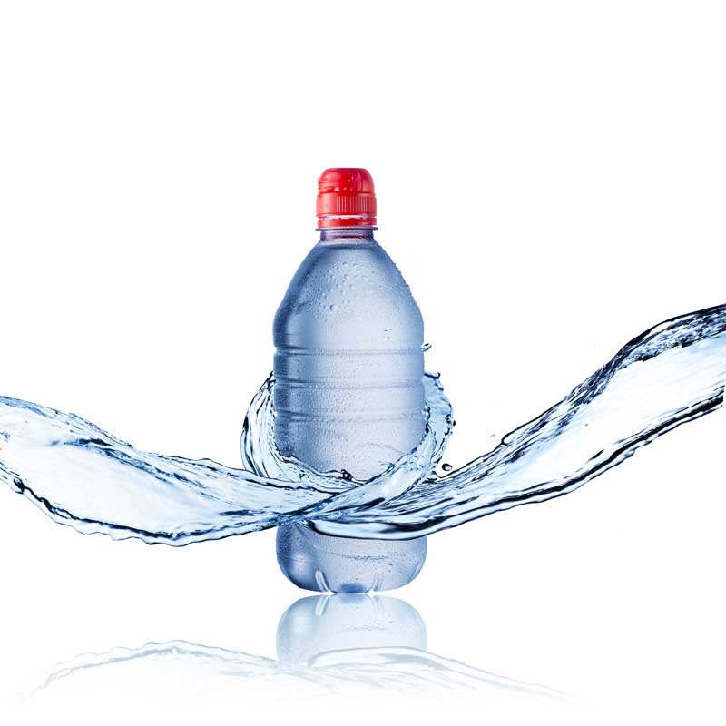 عکس لارج فرمت از گره بطری با آب