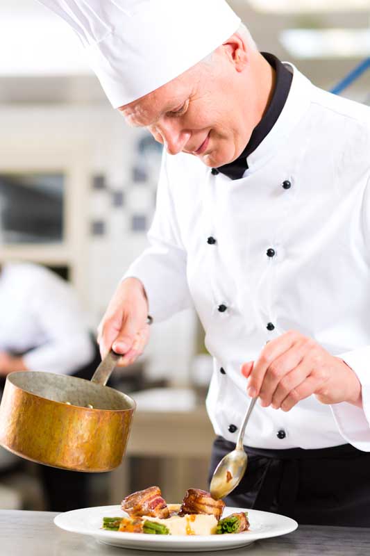 عکس زیبای  از آقای آشپز و کار