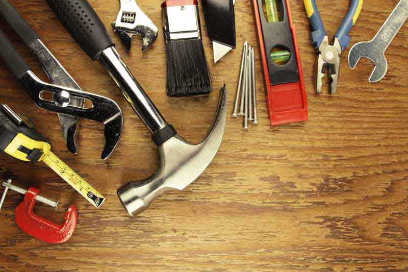 دانلود تصویر با کیفیت ابزارآلات با فرچه رنگ