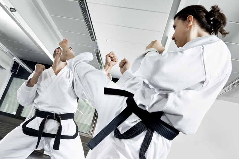 عکس لارج فرمت از مبارزه ورزش رزمی