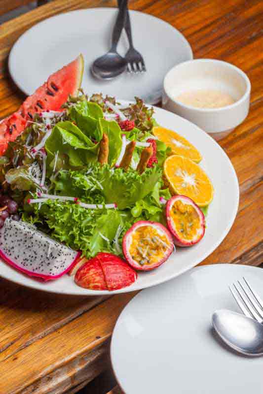 عکس با کیفیت از سالاد ویژه