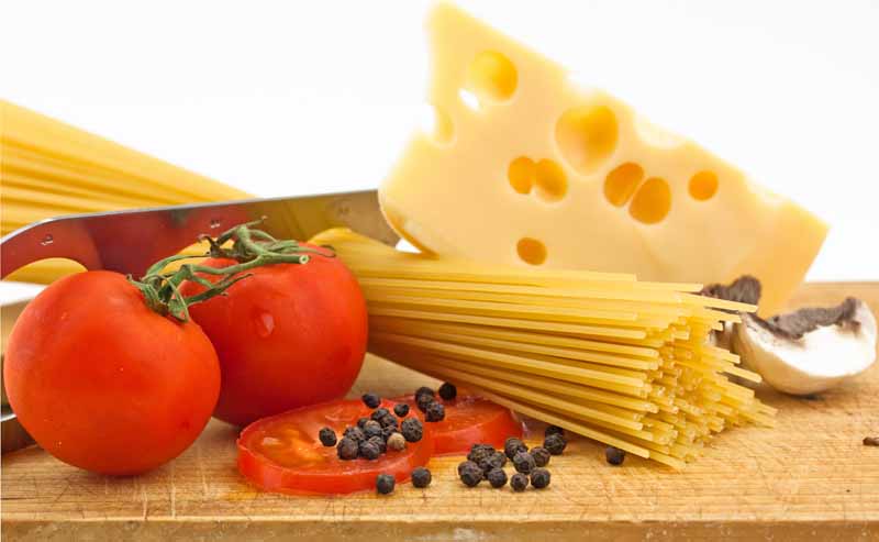 عکس با کیفیت از ماکارونی و پنیر
