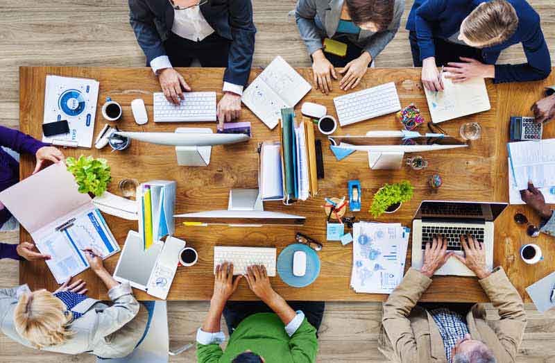 دانلود عکس میز کار و مدیریتی و پشتیبانی