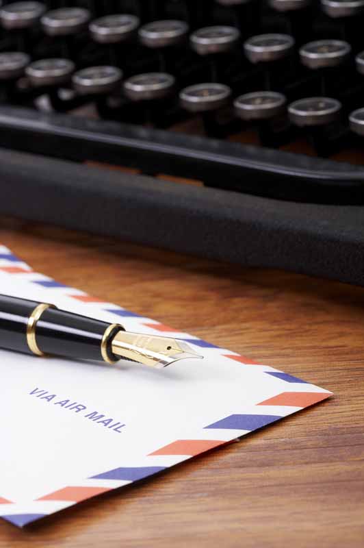 تصویر با کیفیت از ماشین تایپ دستی