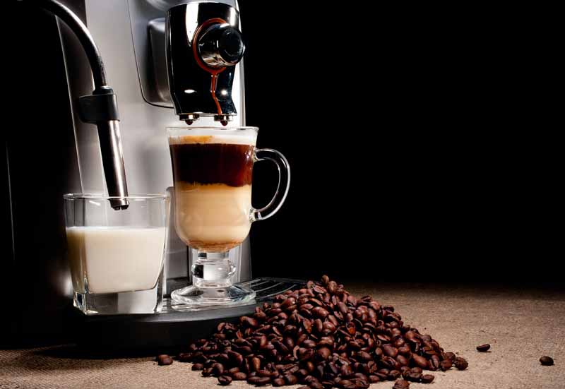 تصویر لارج فرمت از لیوان قهوه
