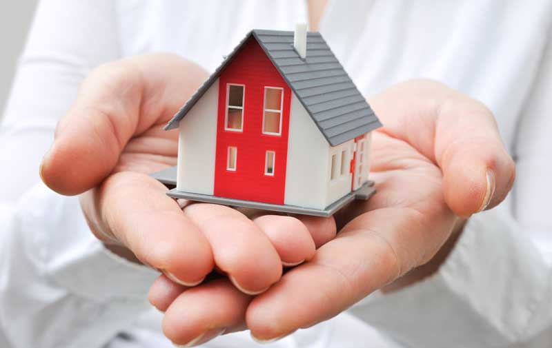 عکس لارج فرمت نمادین از تقدیم مسکن