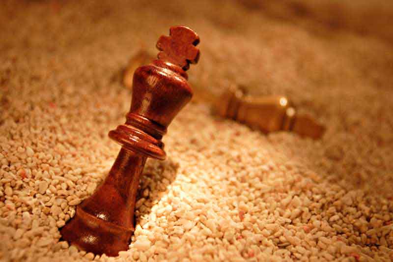 عکس لارج فرمت از مهره های شاه شطرنج