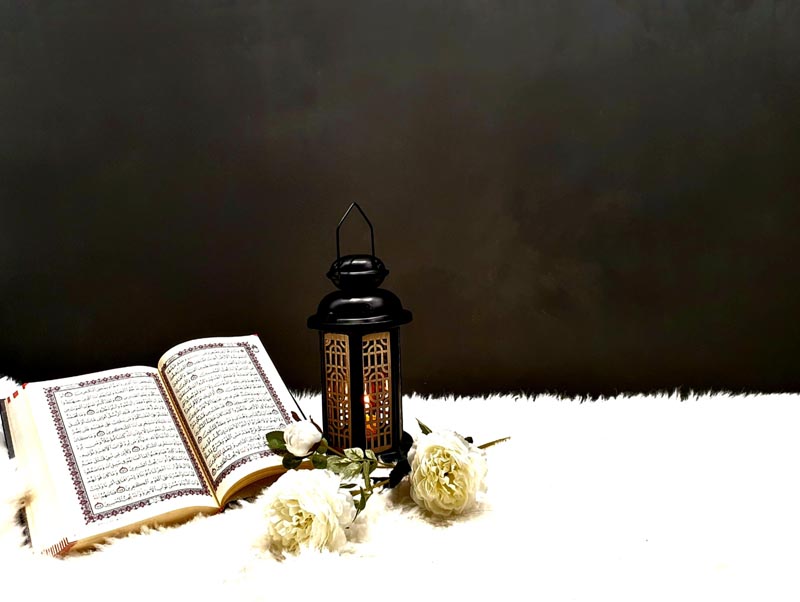 دانلود تصویر قران و فانوس شمعی